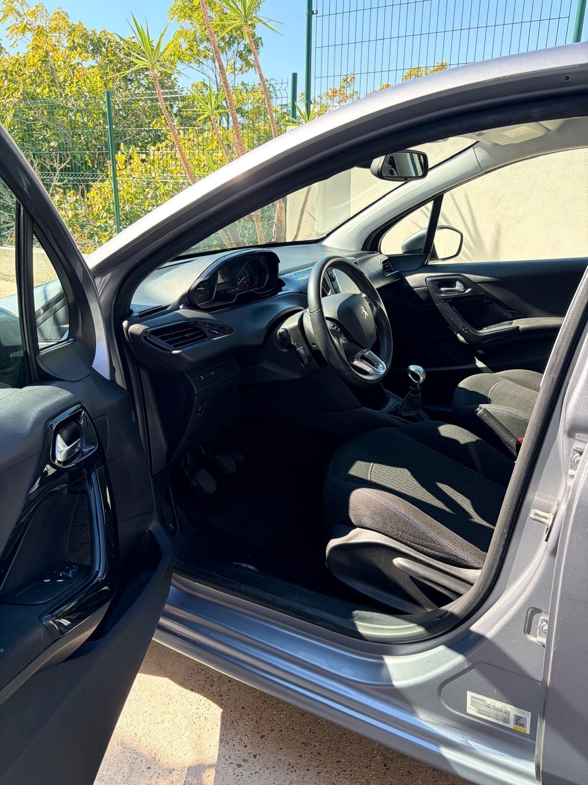 Peugeot 208 BlueHDi 100 S&S 5 porte Active
