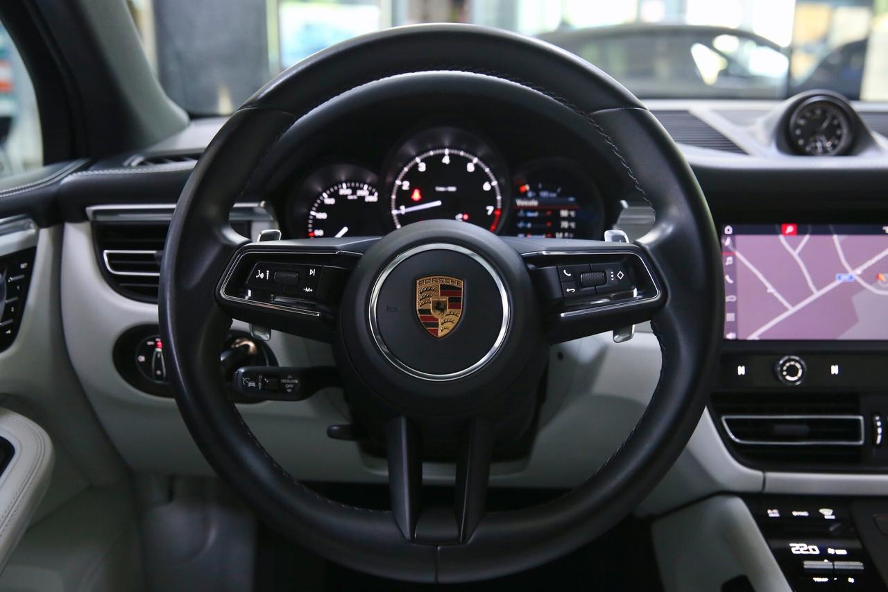 Porsche Macan 2.0 265 cv pdk