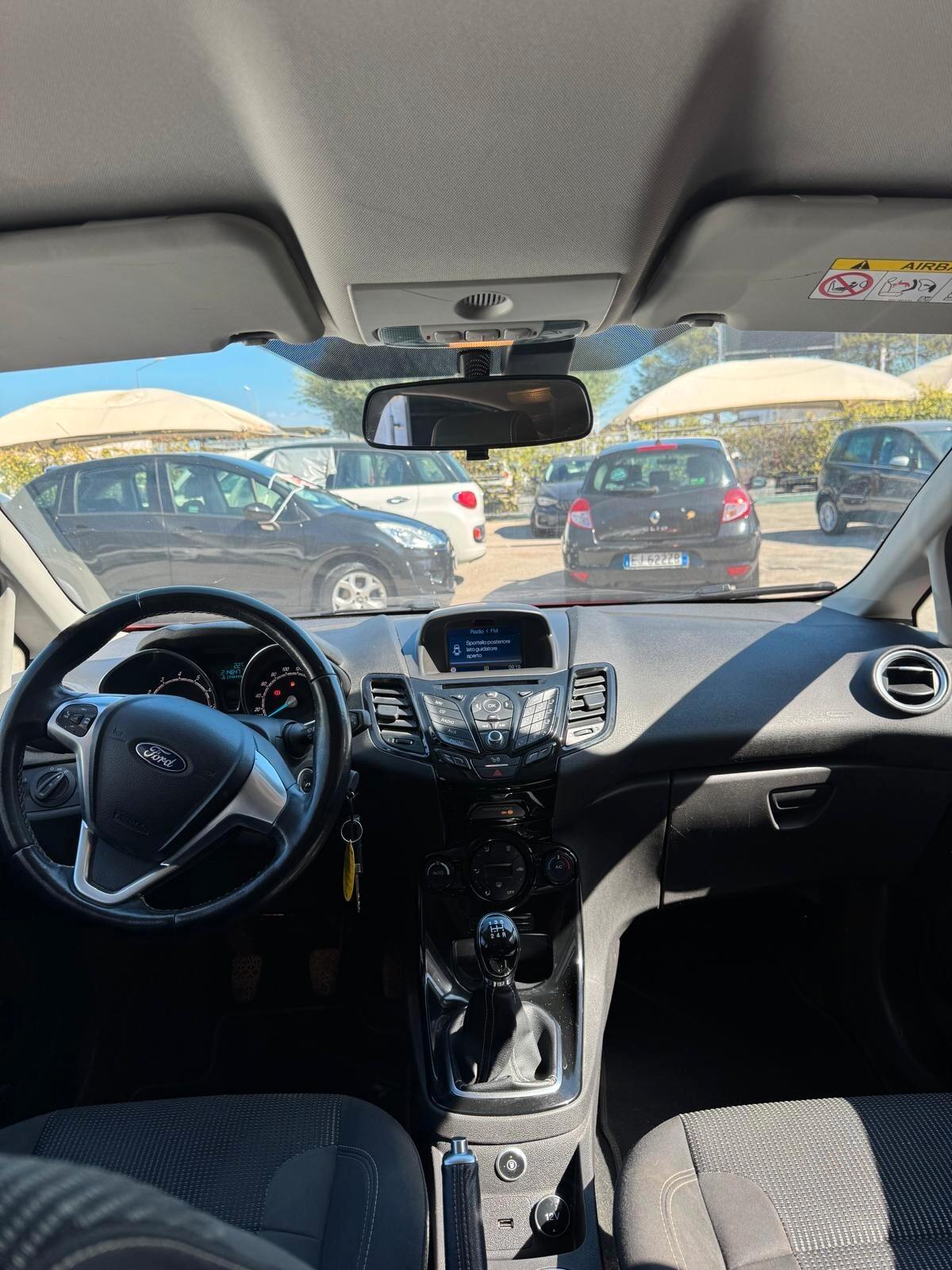 Ford Fiesta 1.4 5 porte Bz.- GPL Black & White Edition
