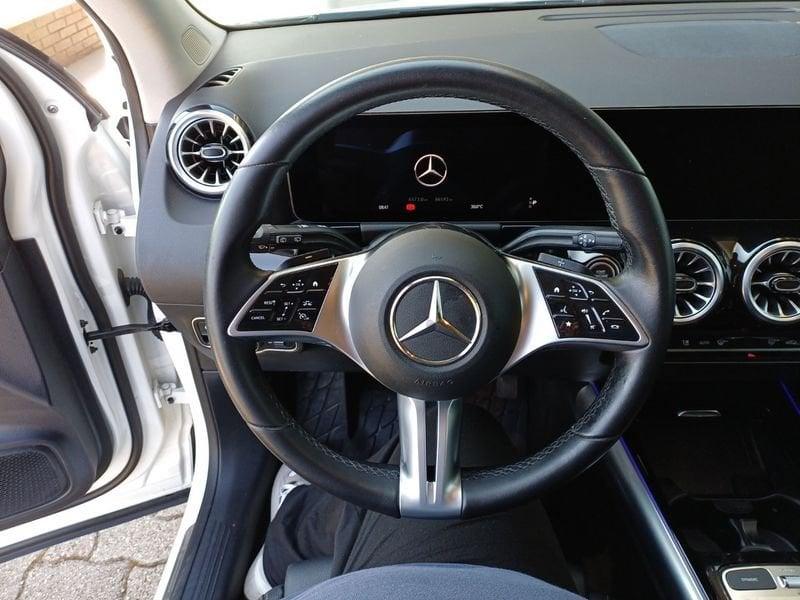 Mercedes-Benz GLA GLA 200 d 4matic Progressive Advanced Plus
