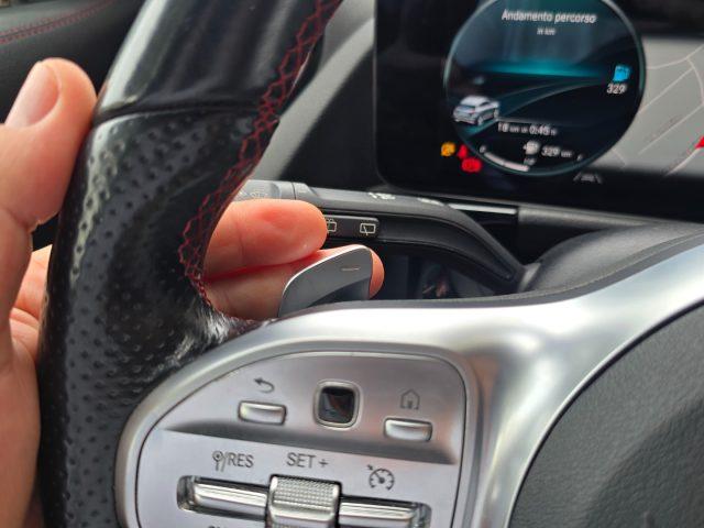 MERCEDES-BENZ GLA 200 d Automatic Premium AMG Line 19" MBUX LED Performa