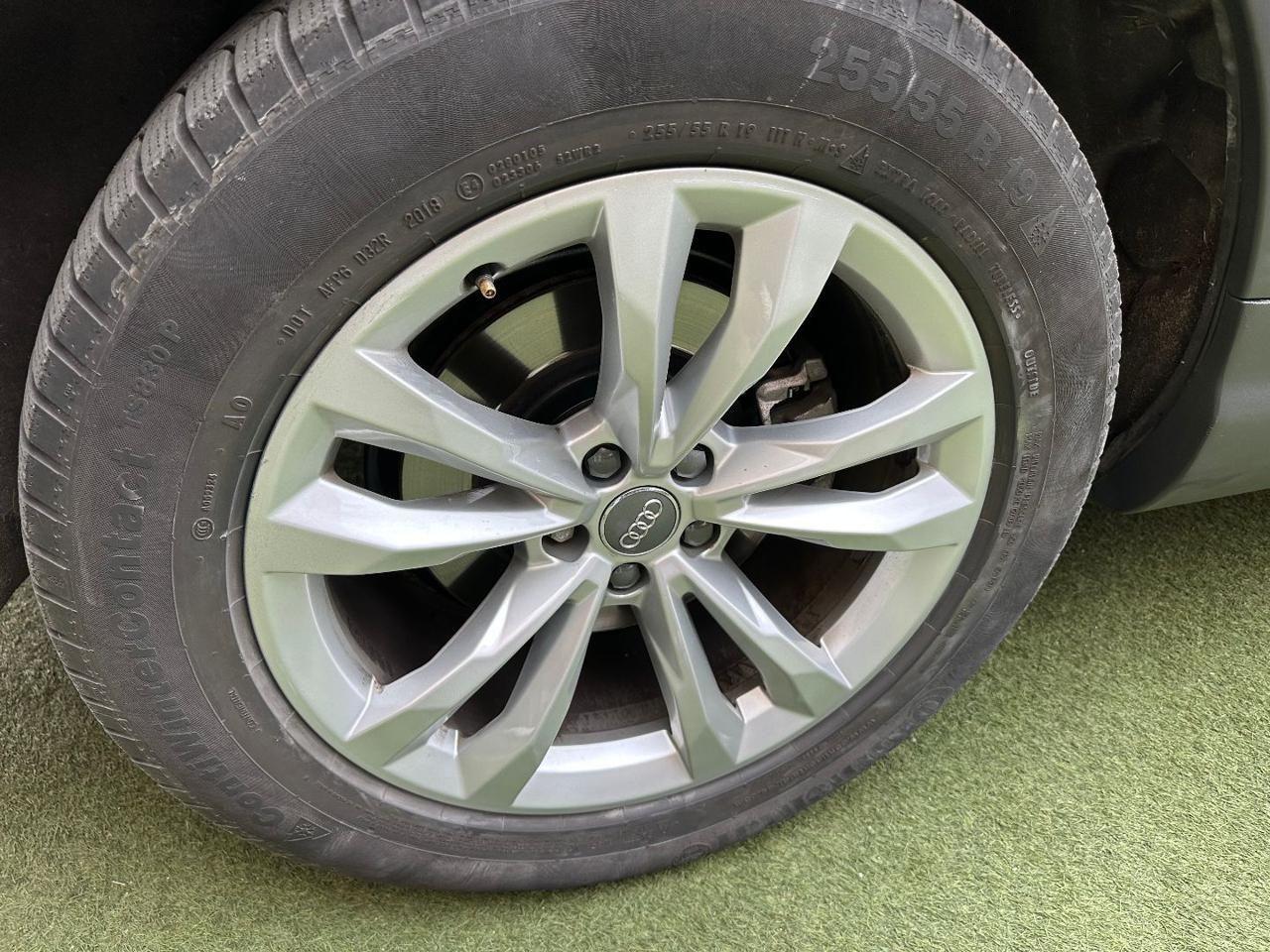 Audi Q7 50 TDI 286CV MHEV Quattro tiptronic Business Plus