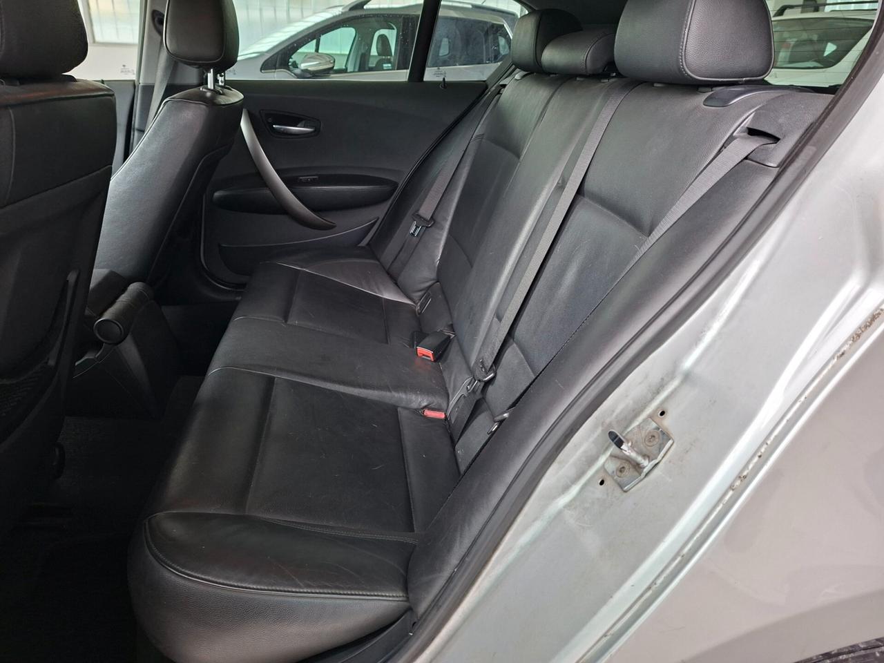BMW 120 2.0D 163CV TETTO APRIBILE / INTERNI IN PELLE