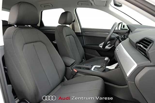 Audi Q3 45 TFSI-E 245CV Stronic Business