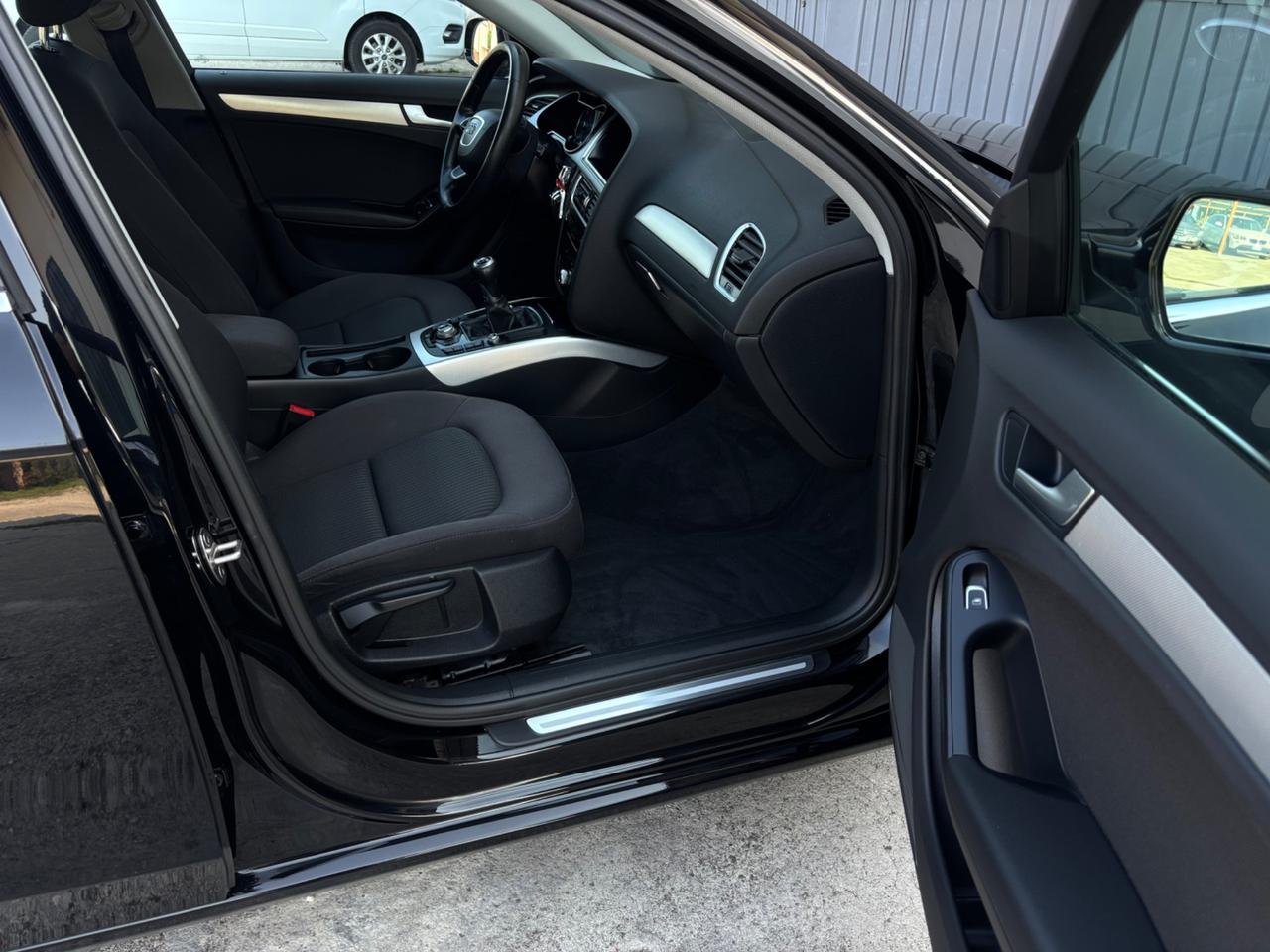 Audi A4 Avant 2.0 TDI 120 CV. Garanzia.Neopatentati