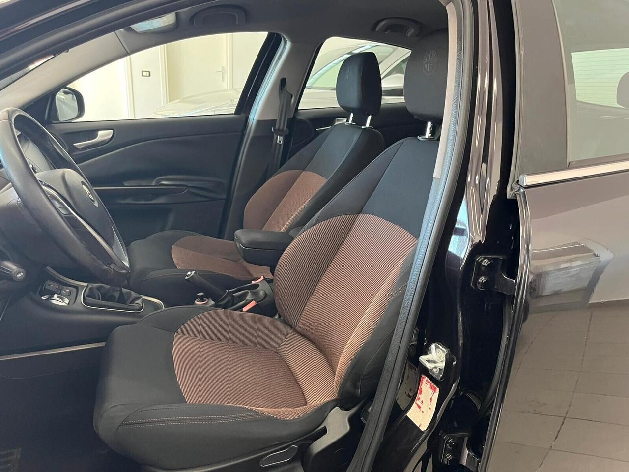 Alfa Romeo Giulietta 1.6 JTDm-2 105 CV Exclusive