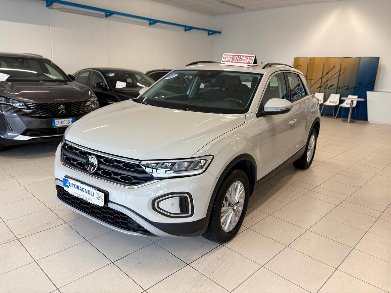 Volkswagen T-Roc LIFE 1.0 TSI 110 CV 6mt UNICO PR.