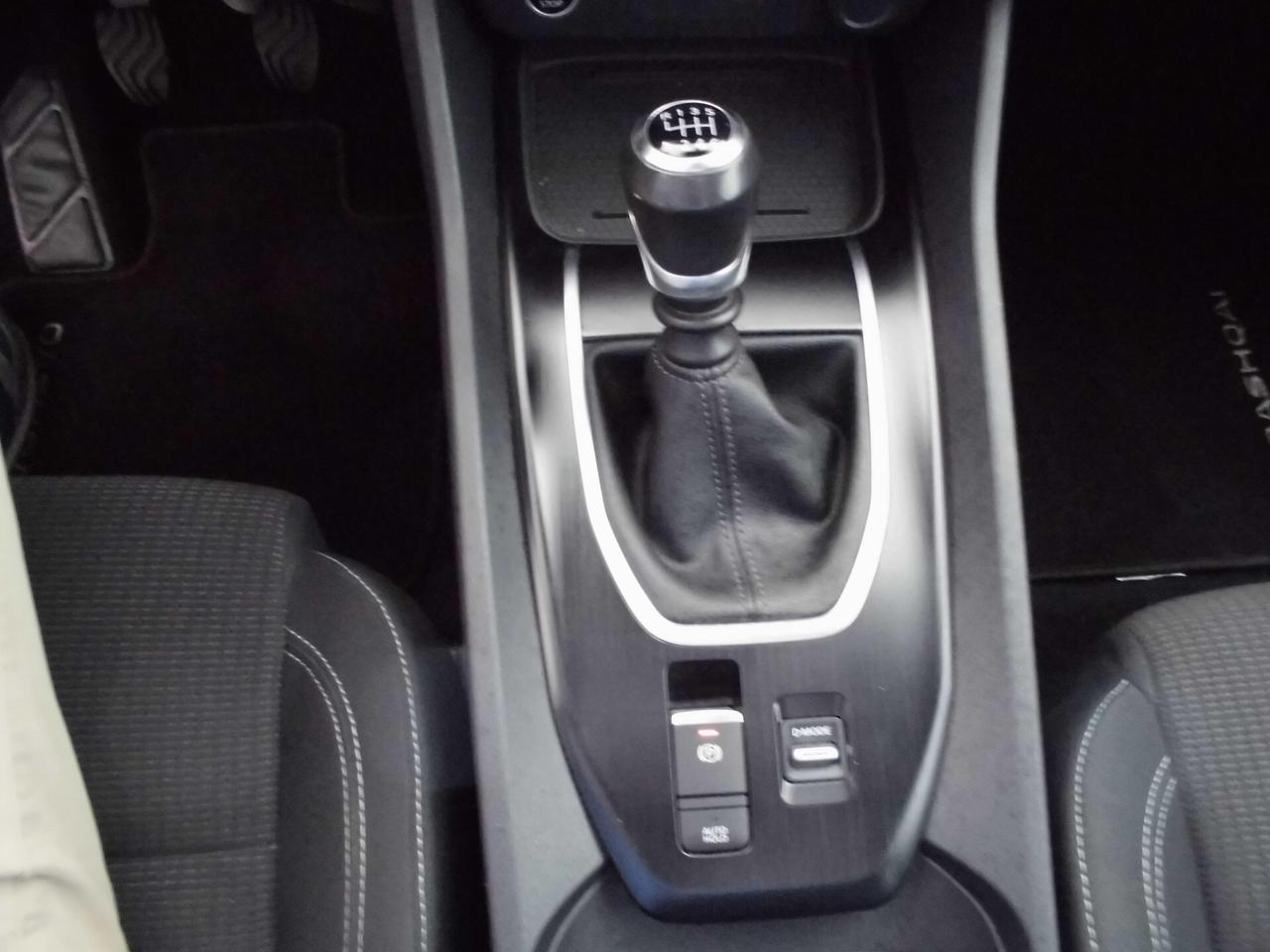 Nissan Qashqai MHEV 140 CV Business