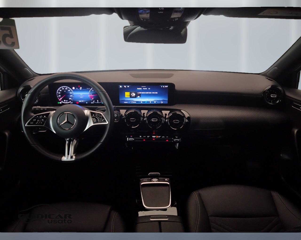 Mercedes-Benz Classe A - W177 2023 - A 180 d Advanced auto