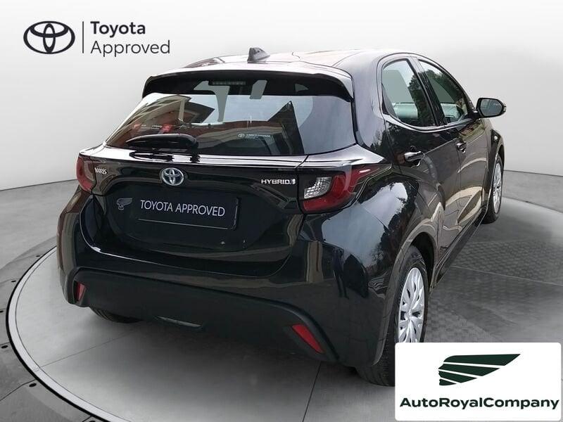 Toyota Yaris Hybrid Active MY22