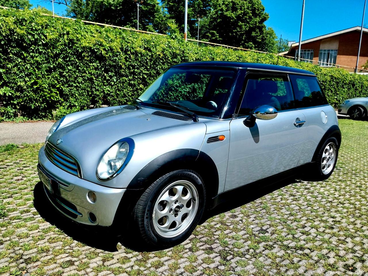 Mini Cooper 1.6