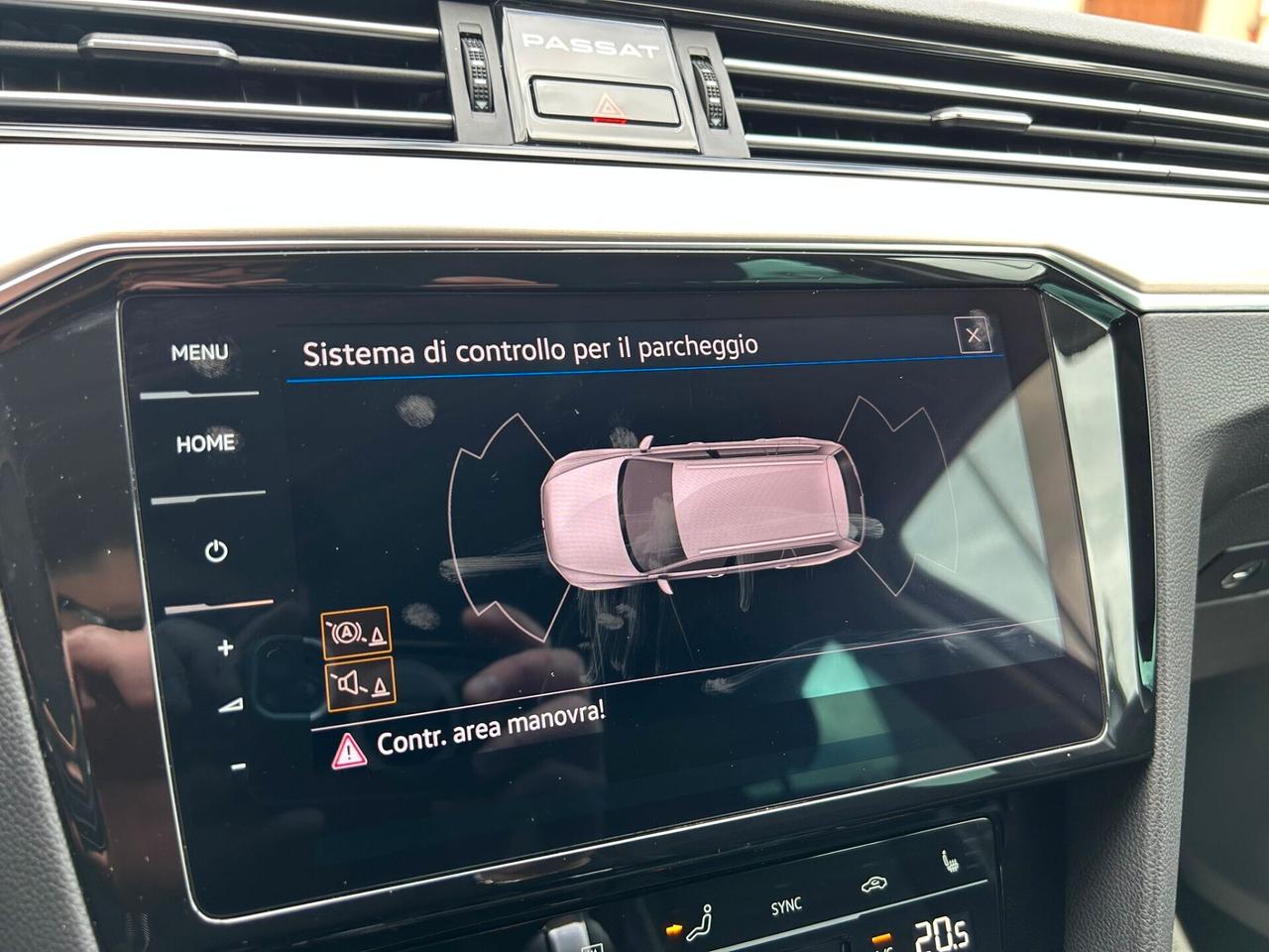 VW Passat 2.0 TDI DSG EXECUTIVE COCKPIT/NAVI-2020