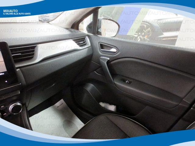 RENAULT Captur 1.6 eTech Hybrid 145cv Intens AUT EU6