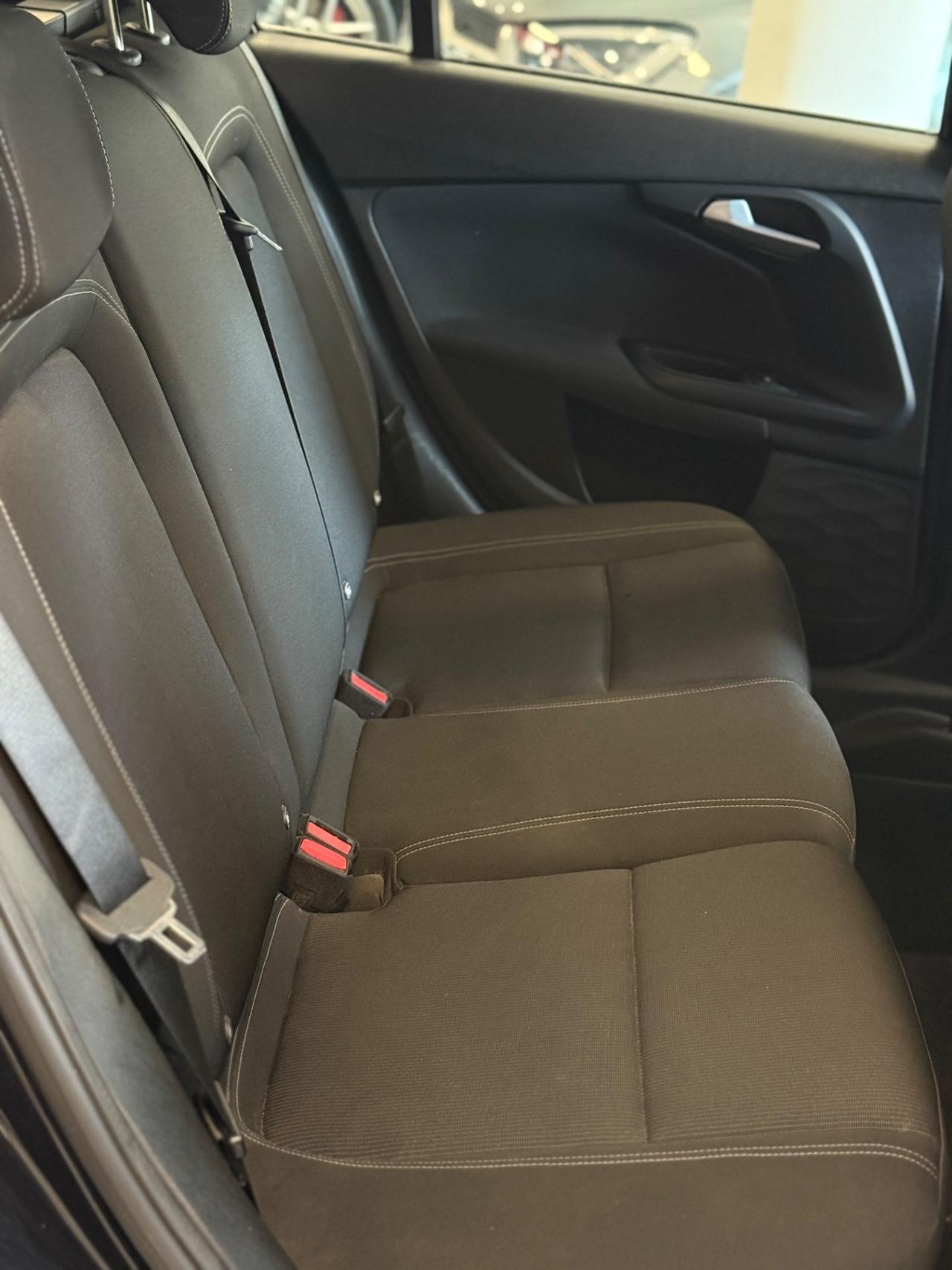Fiat Tipo 1.6 Mjt S&S SW Lounge