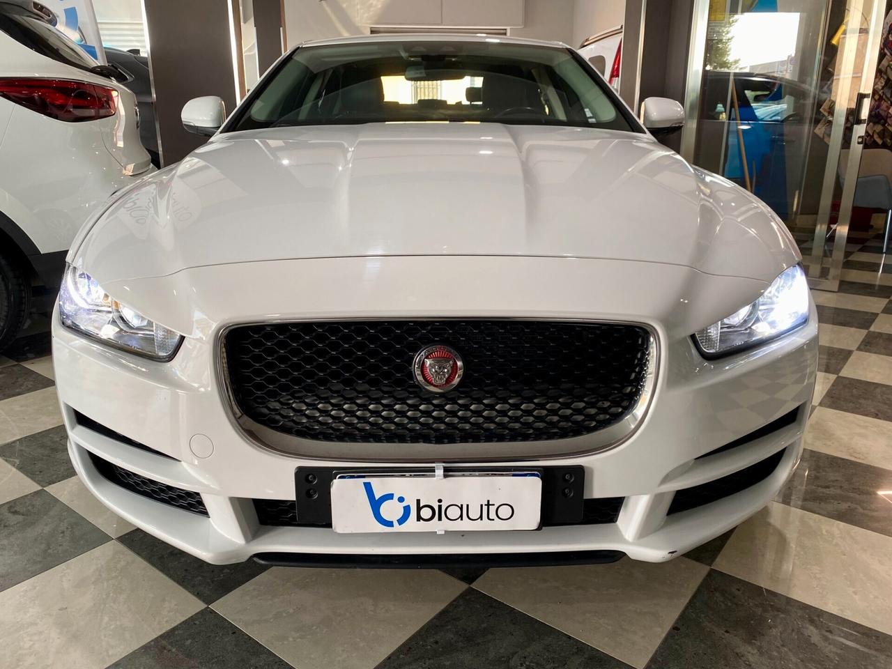Jaguar XE 2.0 D 180 CV aut. Prestige-2017
