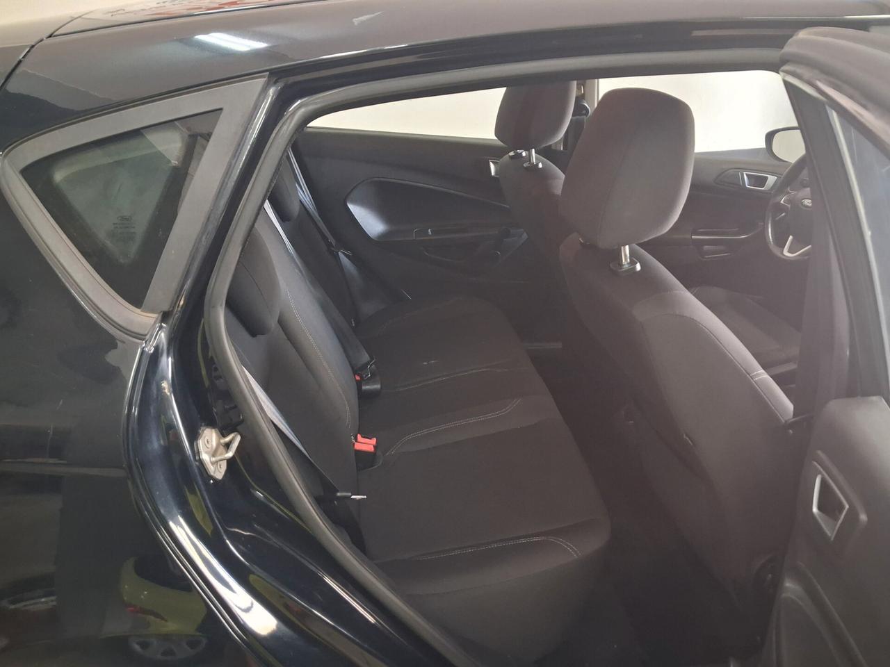 Ford Fiesta 1.5 TDCi 75CV 5 porte unico prop 2013
