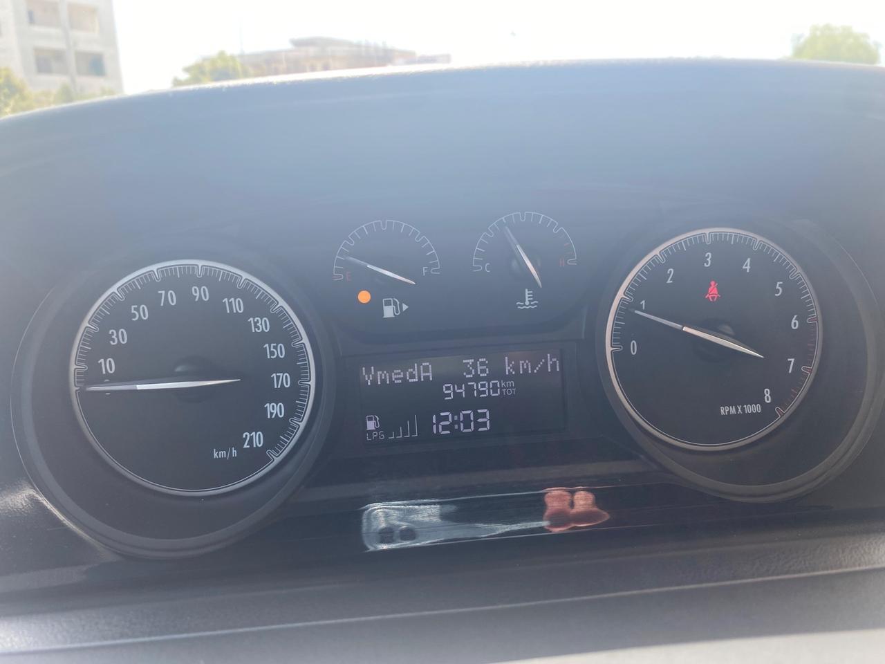 Lancia Ypsilon 1.2 69 CV 5 porte GPL Ecochic Gold
