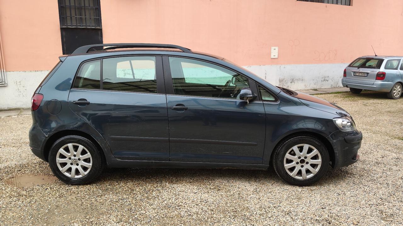 Volkswagen Golf Plus 1.6 16V FSI BRUTTA DI CARROZZERIA