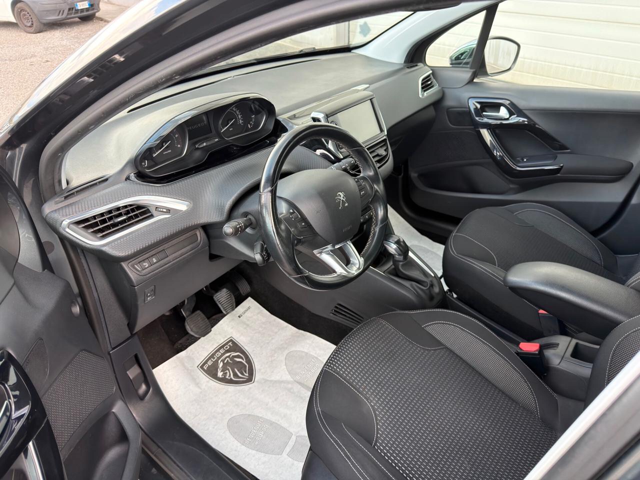 Peugeot 208 BlueHDi 75 5 porte Allure