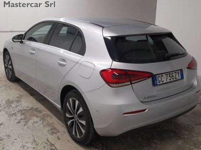 MERCEDES-BENZ A 250 e eq-power Business Extra auto - GC736ZY