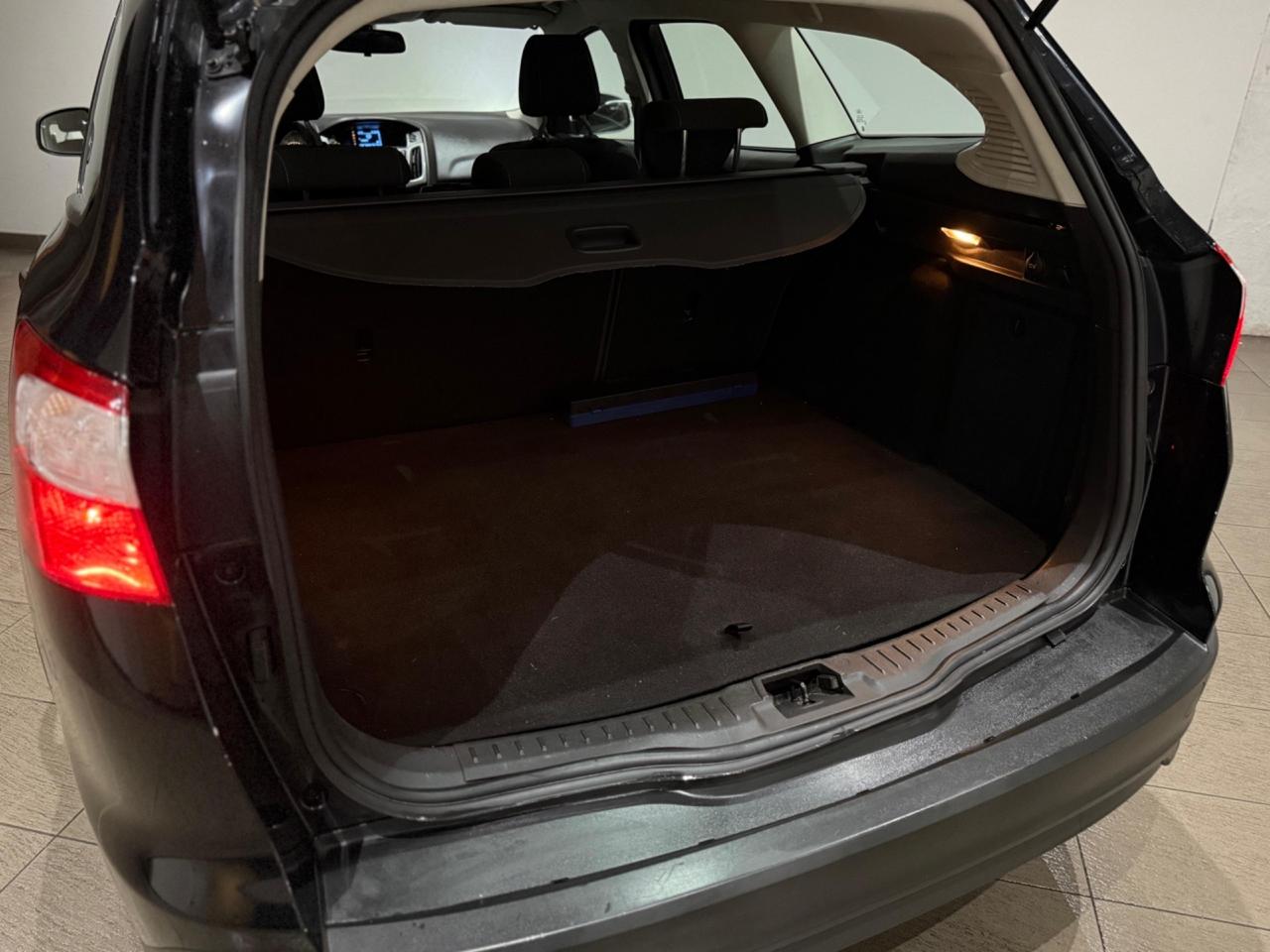 Ford Focus 1.6 TDCi Titanium (70kw/95cv)