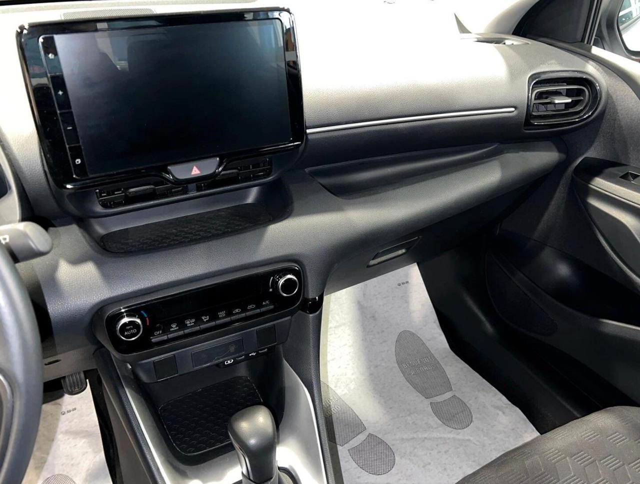 Toyota Yaris 1.5 Hybrid 5 porte Active