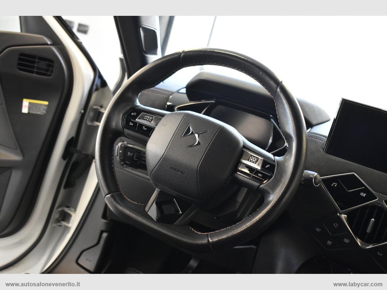 DS AUTOMOBILES DS 3 Crossback BlueHDi 100 Perform. Line