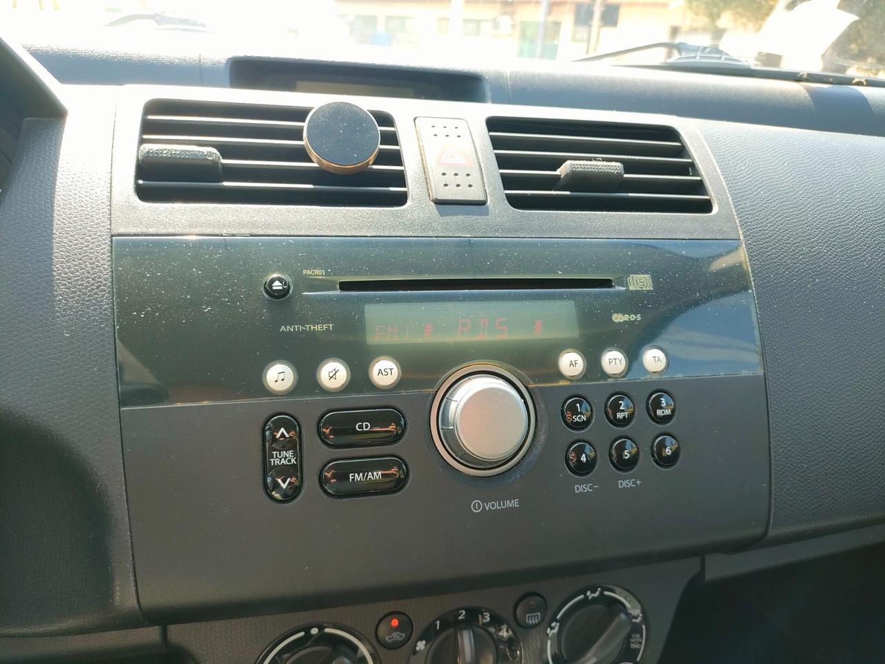 Suzuki Swift OK NEOPATENTATI