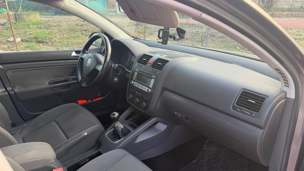 Volkswagen Golf 1.9 TDI 5p. Comfortline