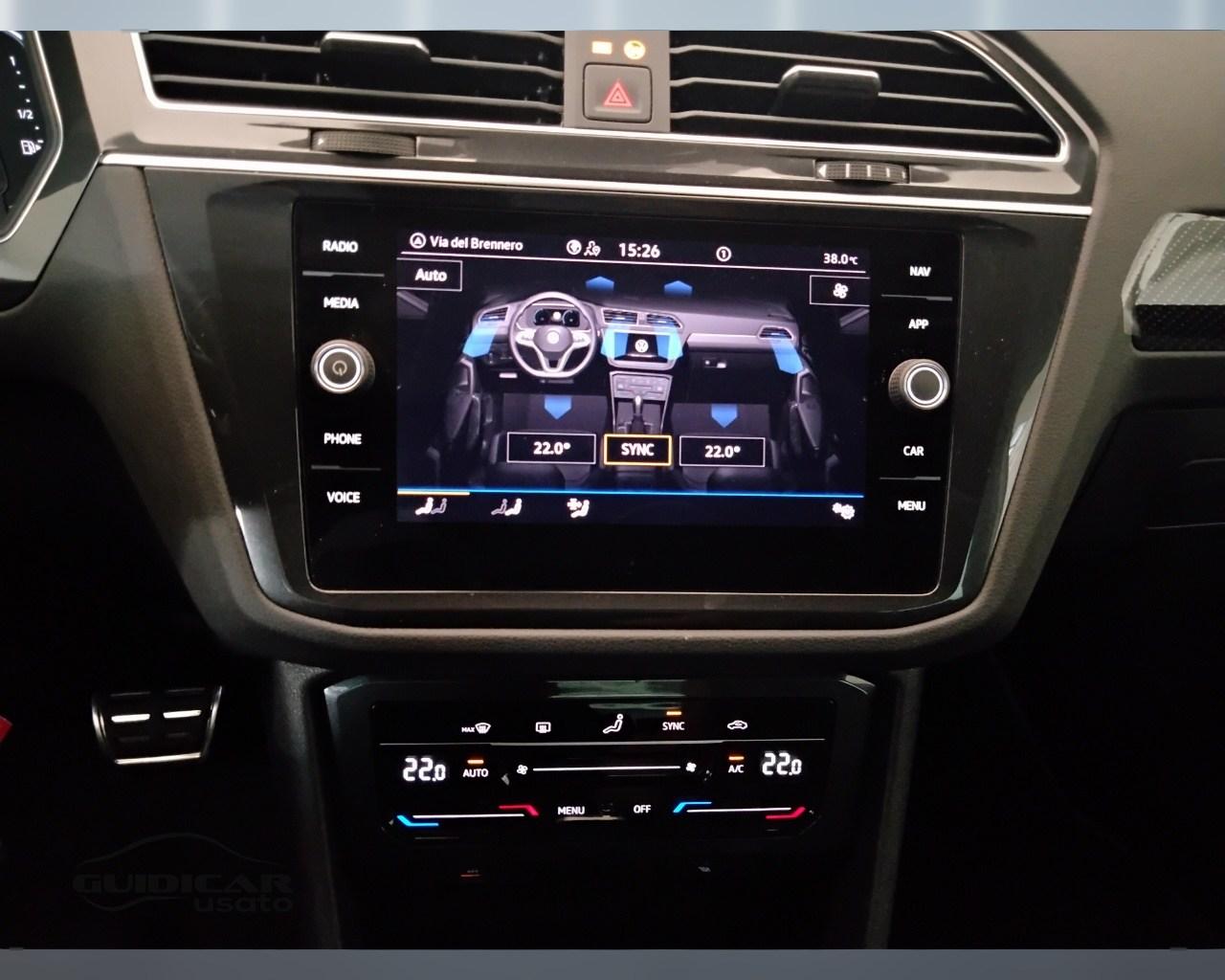VOLKSWAGEN Tiguan II 2021 - Tiguan 2.0 tdi R-Line 150cv dsg