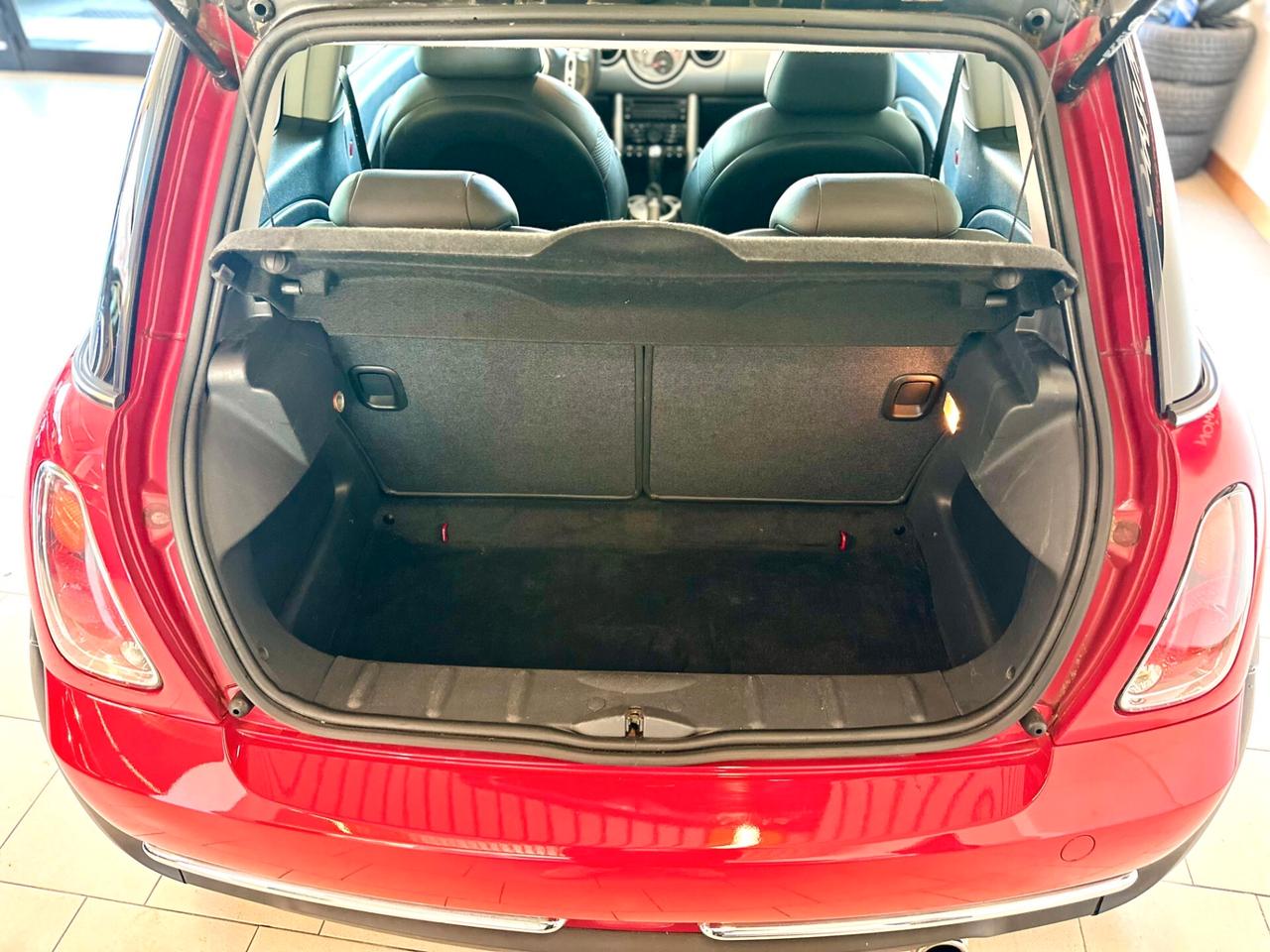 Mini 1.6 16V Cooper