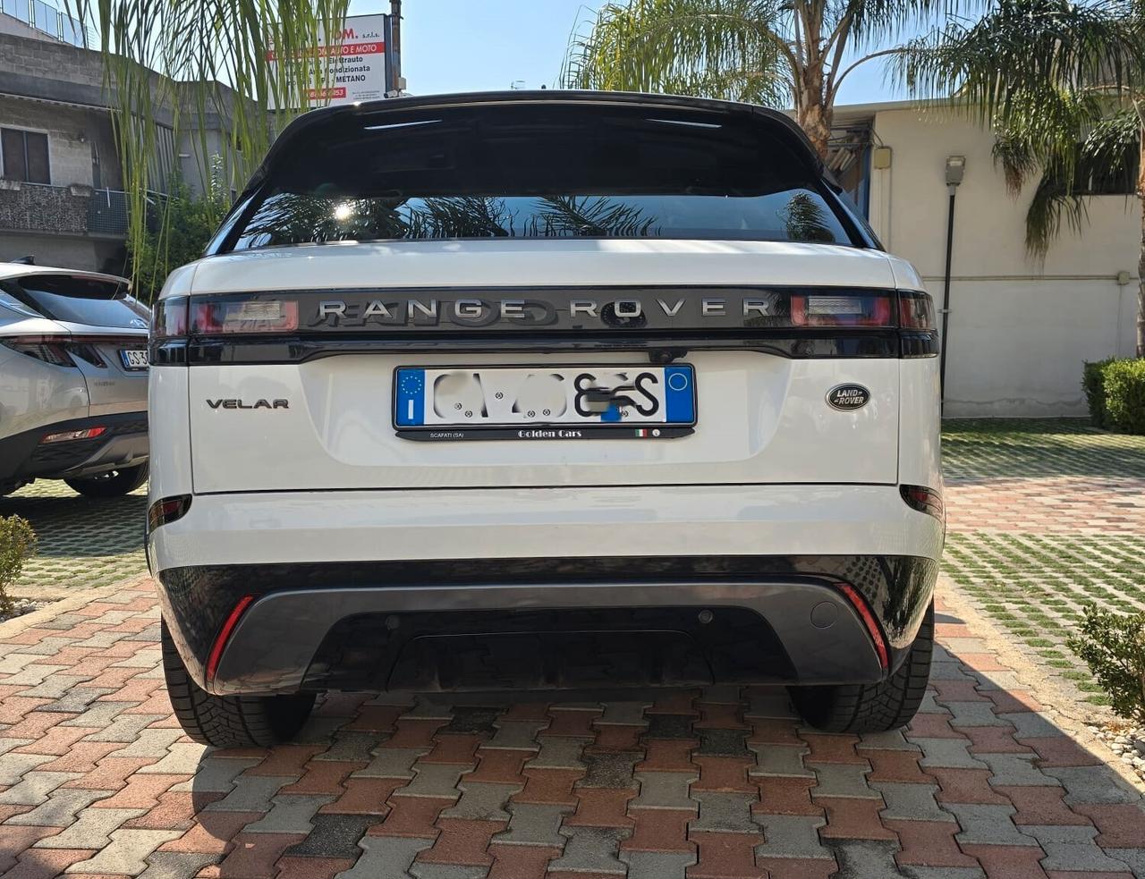 Land Rover Range Rover Velar 2.0d i4 R-Dynamic 180CV auto my20 Uff Italy Navi