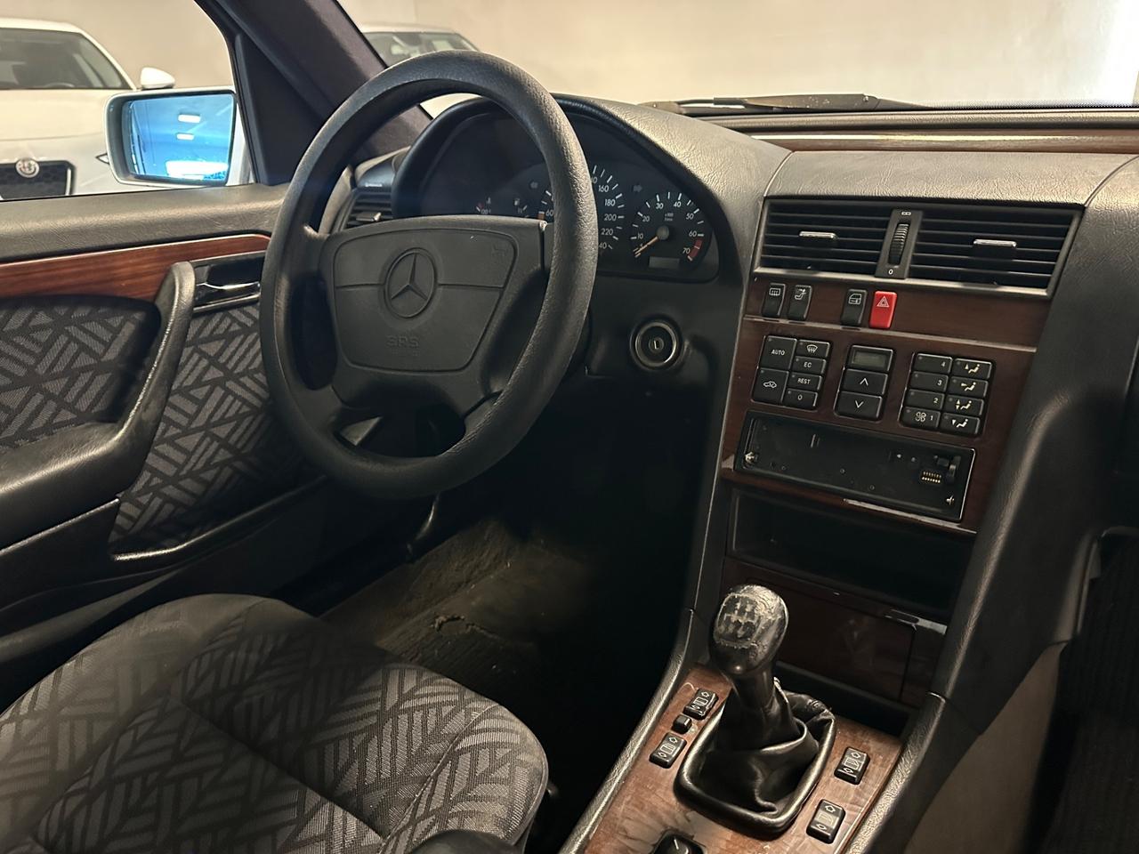 MERCEDES-BENZ C 180 DIESEL 122CV UNIPRO