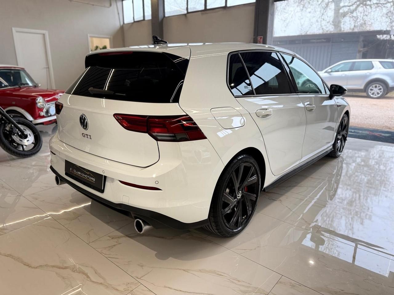 Volkswagen Golf GTI 8 245CV