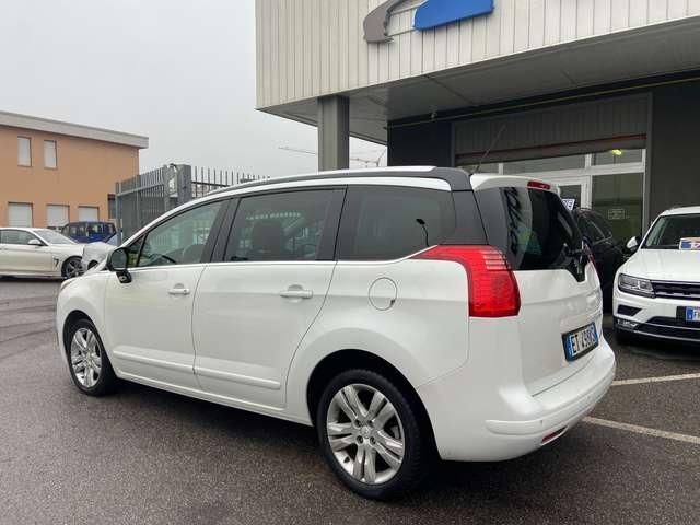 Peugeot 5008 5008 1.6 e-hdi 8v Allure s