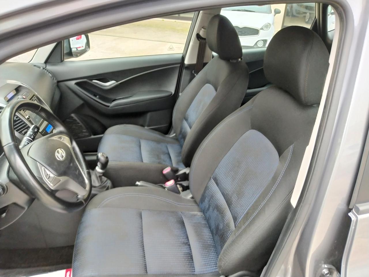 Hyundai iX20 1.4 CRDI 90 CV Comfort Neopatentati