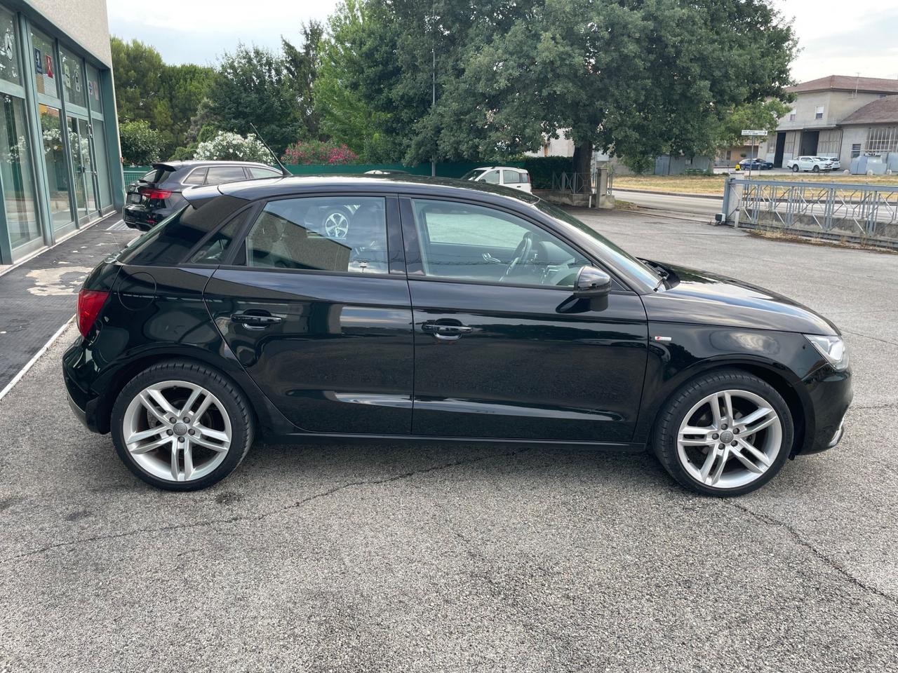 Audi A1 SPB 1.6 TDI 90CV S-line edition NEOPATENTATI