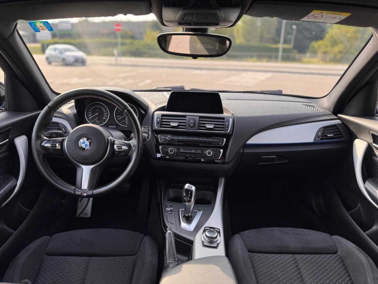 Bmw 116 116d 5p. Msport