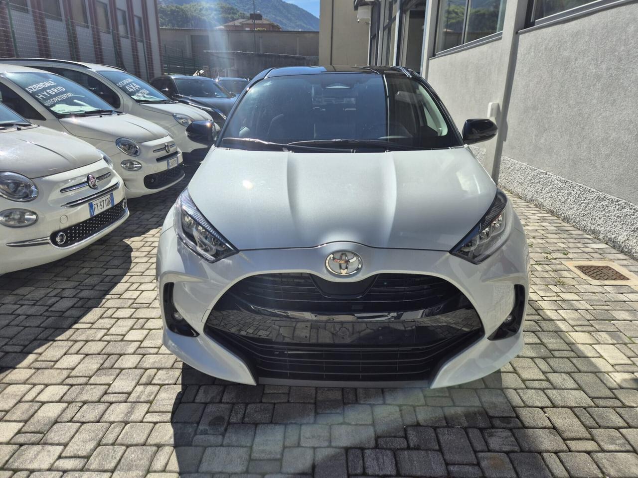 Toyota Yaris 1.5 Hybrid 5 porte Trend