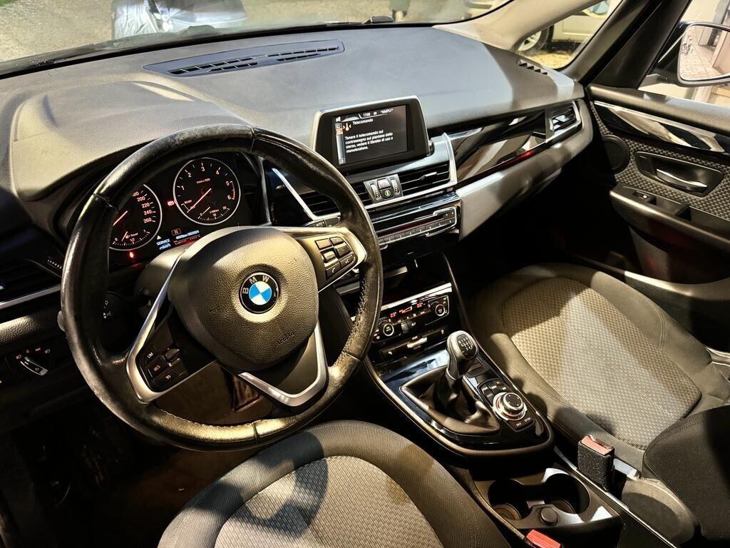 BMW 216d F45 Active Tourer Luxury