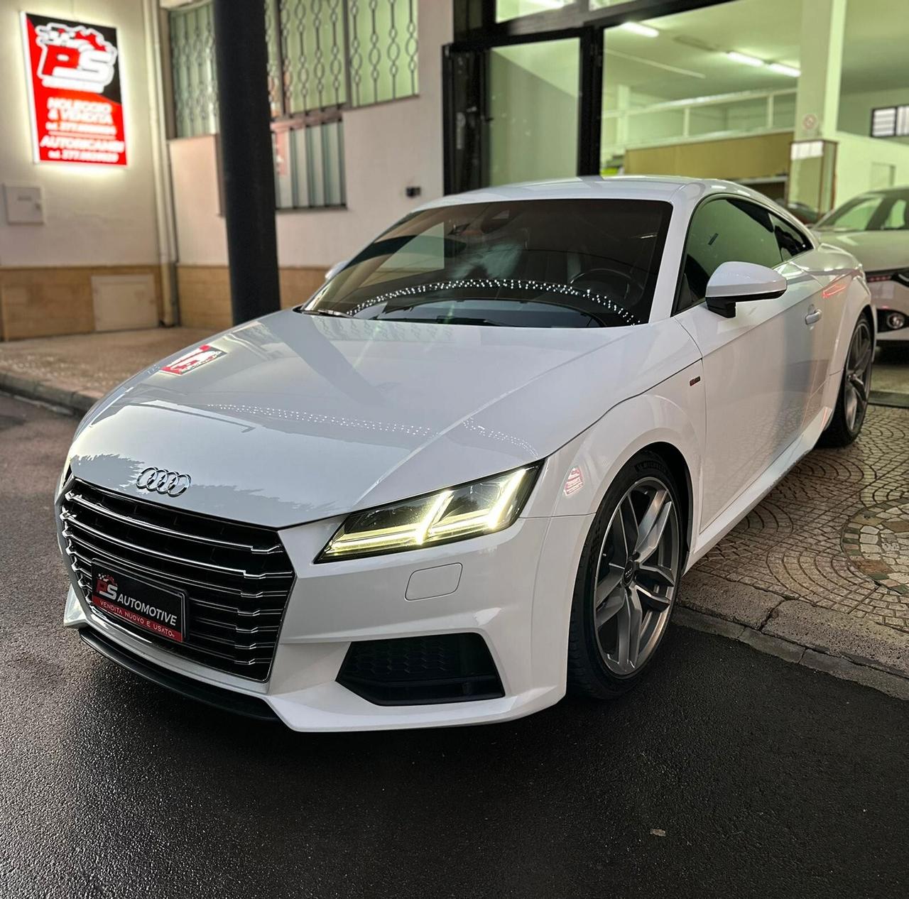 Audi TT Coupé 2.0 TFSI quattro S tronic S line