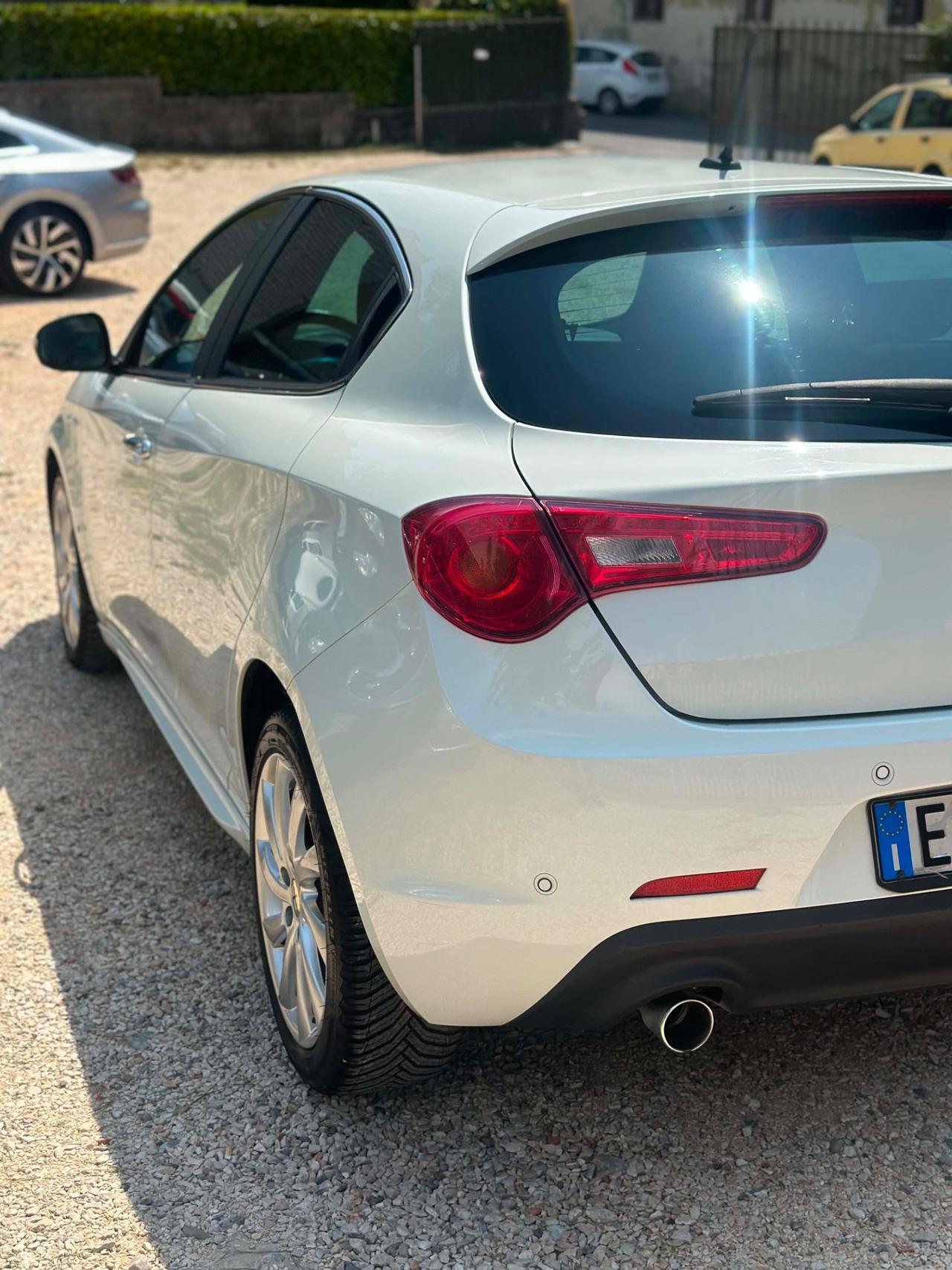 Alfa Romeo GIULIETTA 2.0 JTDm-2 KMCERT AUTOMATICA UNICOPR