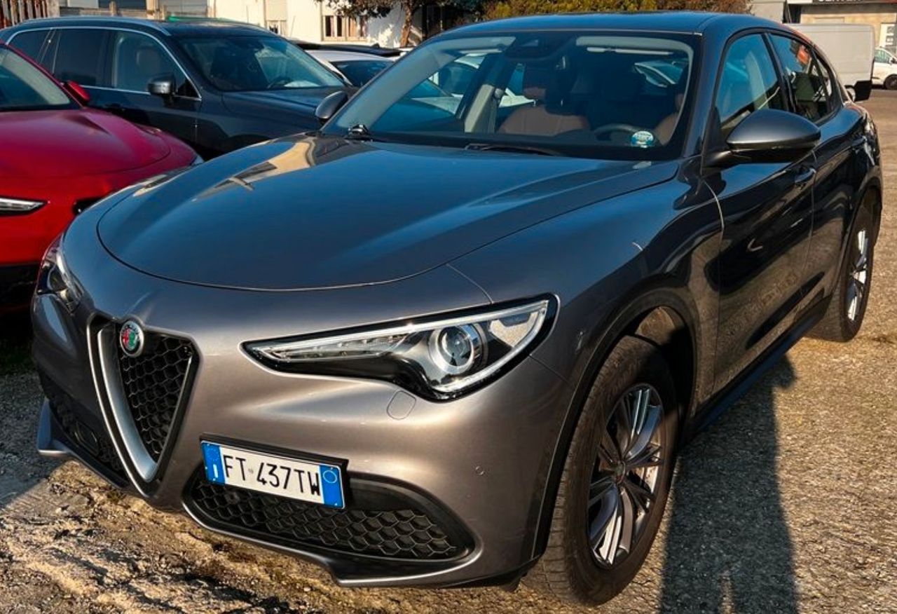 Alfa Romeo Stelvio 2.2 Turbodiesel 190 CV AT8 Q4 Executive