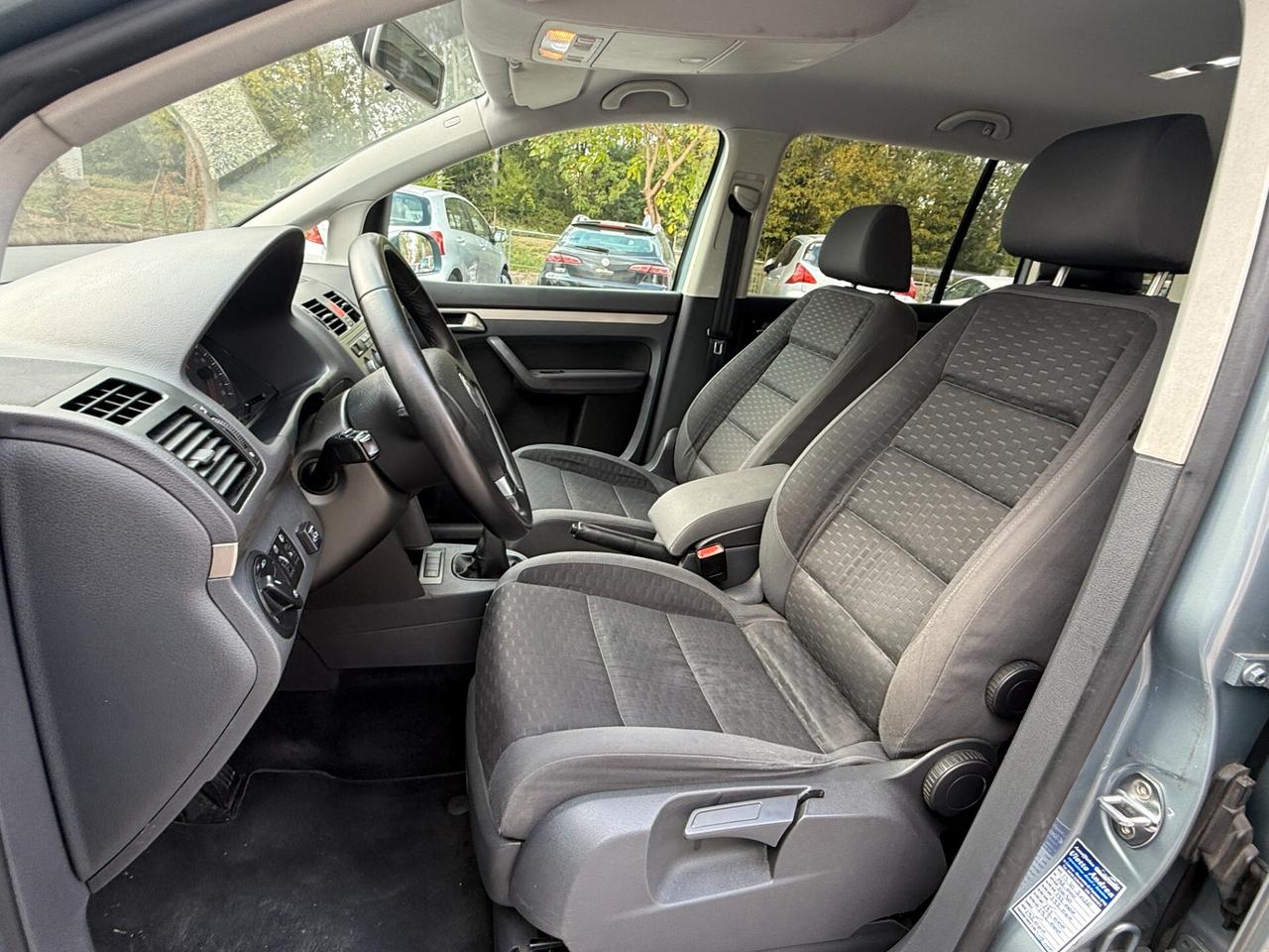 Volkswagen Touran 1.6 Trendline Bifuel G