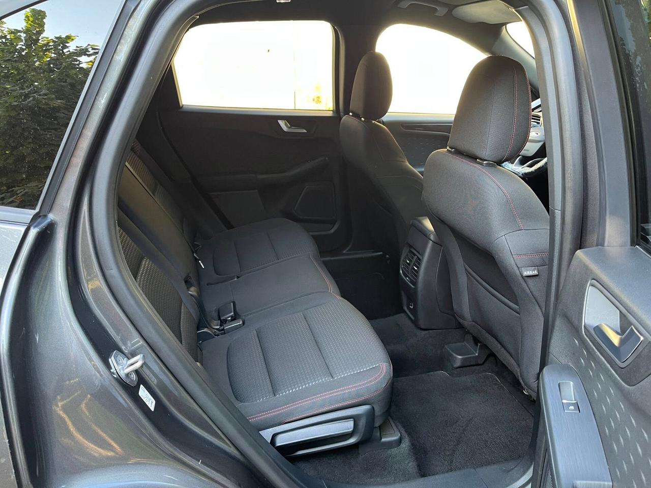 Ford Kuga 2.0 EcoBlue Hybrid 150CV 2WD ST-Line
