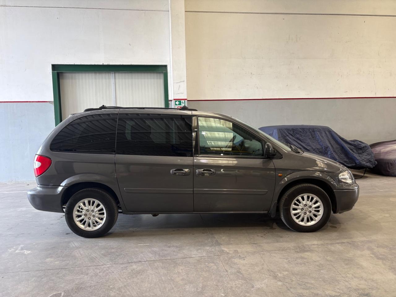 Chrysler Voyager 2.8 CRD 7 Posti 2007