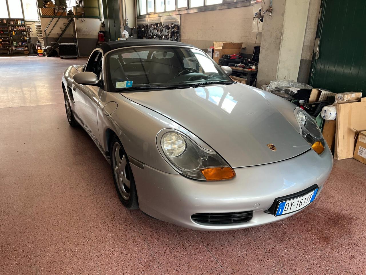 Porsche Boxster 2.5i 24V cat