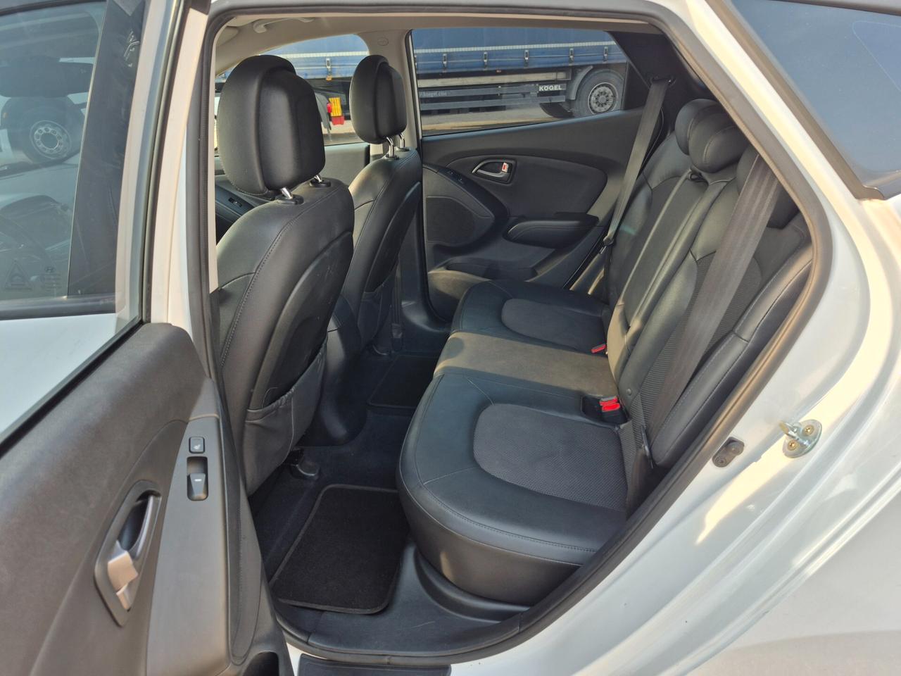 Hyundai iX35 1.7 CRDi 2WD Xpossible