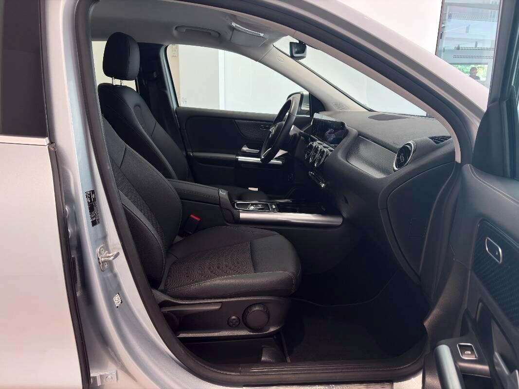Mercedes Classe GLA 180 d Progressive Advanced auto