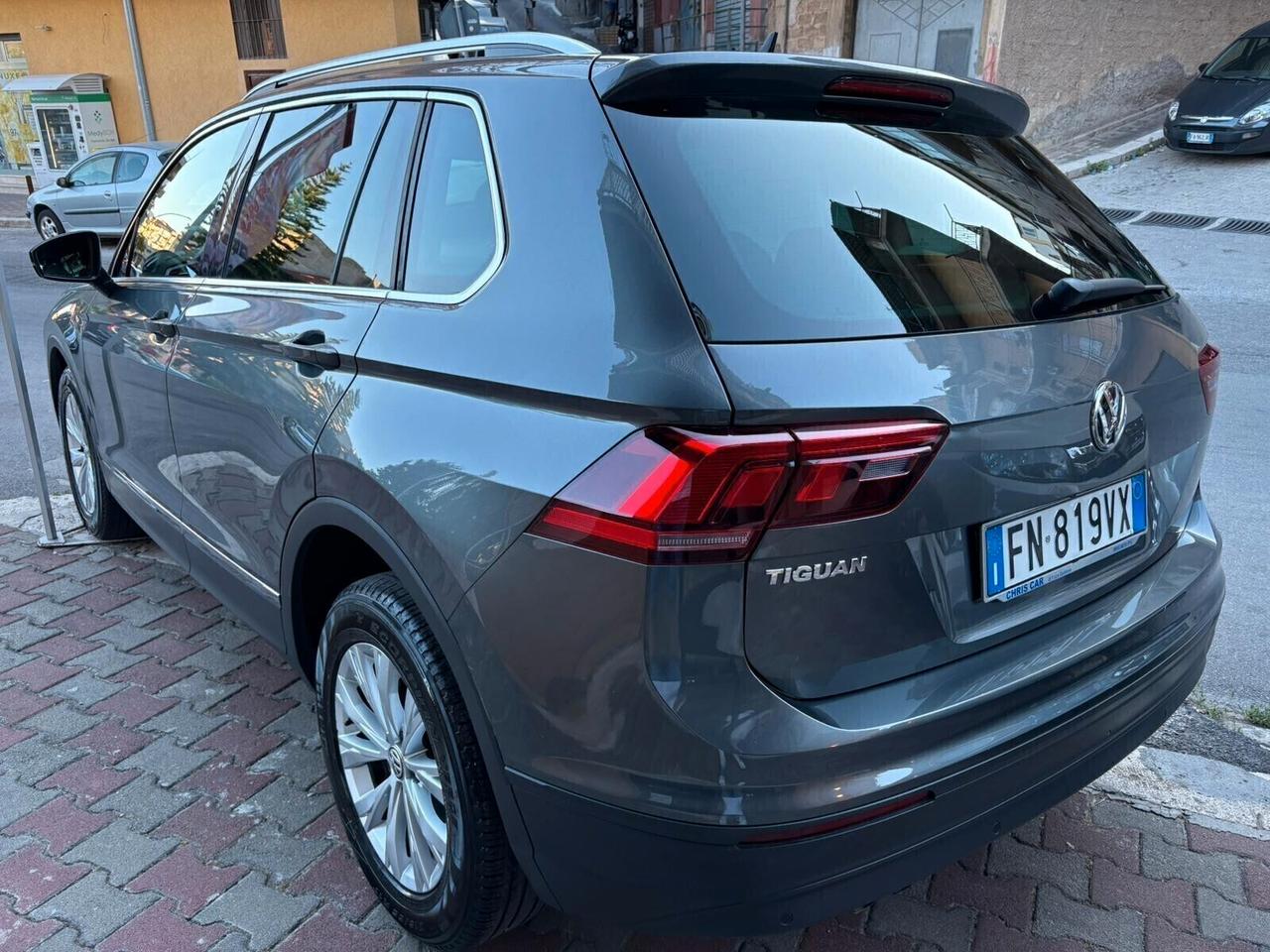 Volkswagen Tiguan 2.0 TDI SCR DSG Business BlueMotion Technology